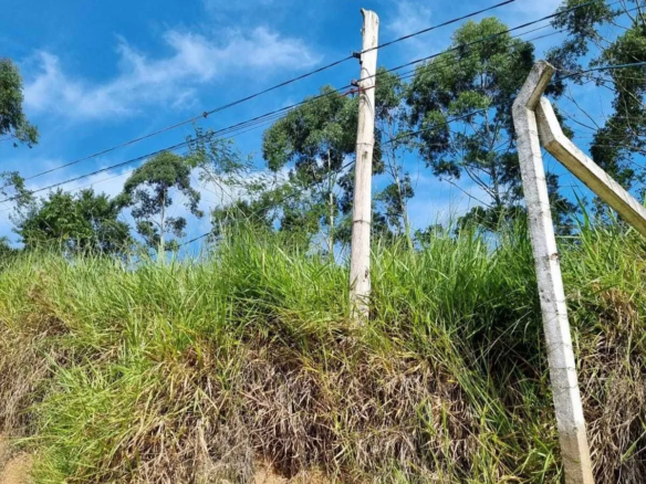 Sítio na área rural de Camboriú – SC